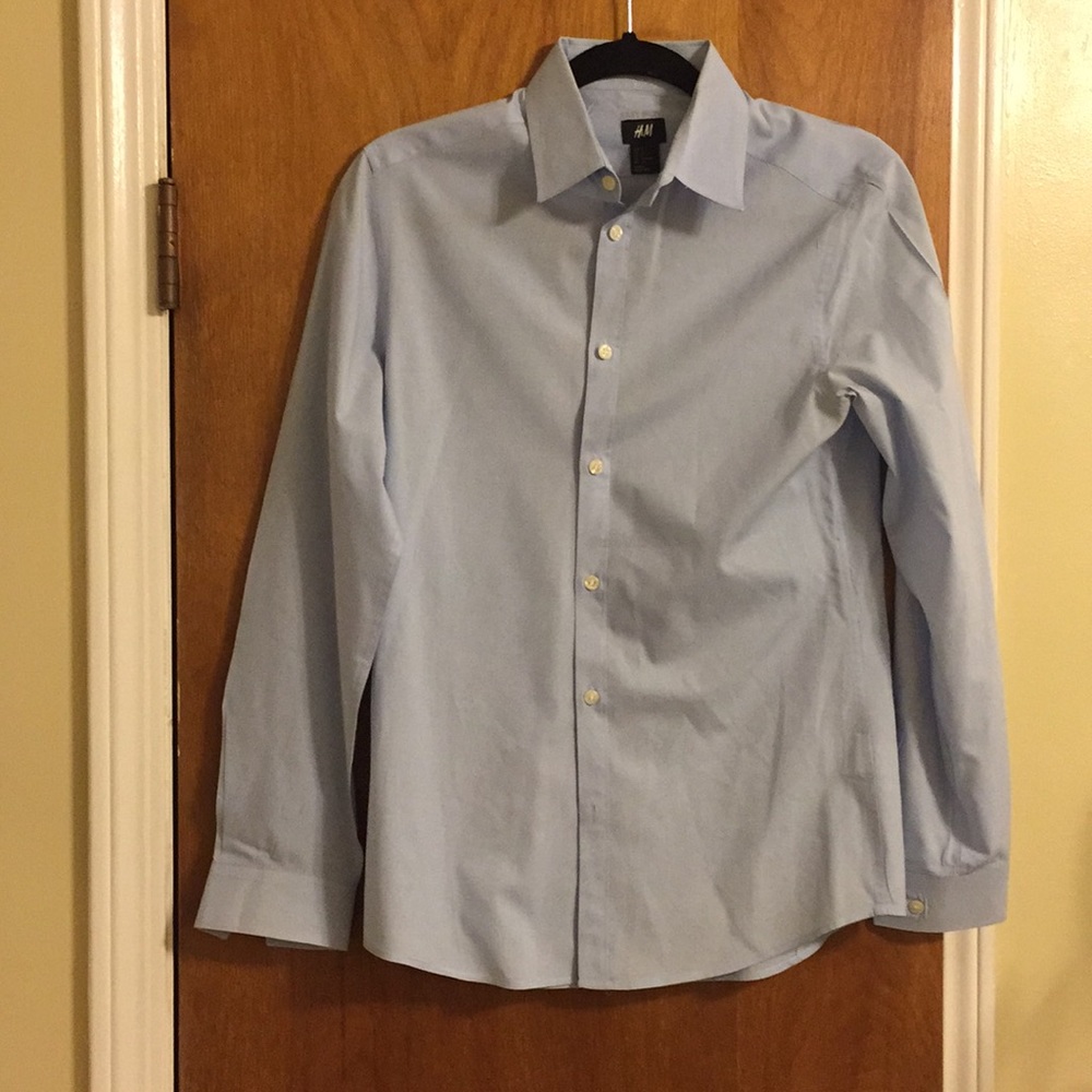 Light blue dress shirt